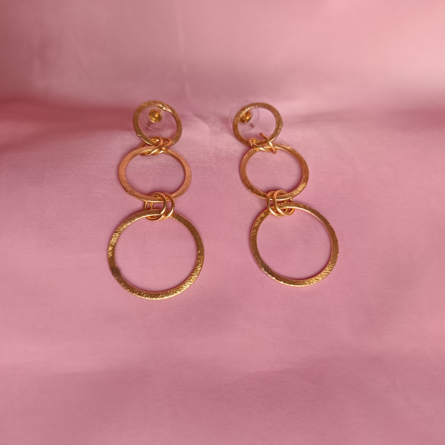 Golden Loop Dangler