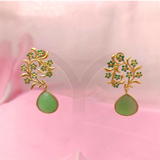 mint green floral dangler earrings lightweight Z