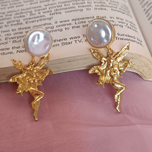 Fairy Pearl Dangler
