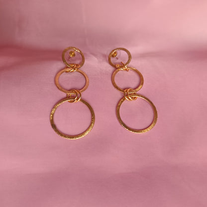 Golden Loop Dangler