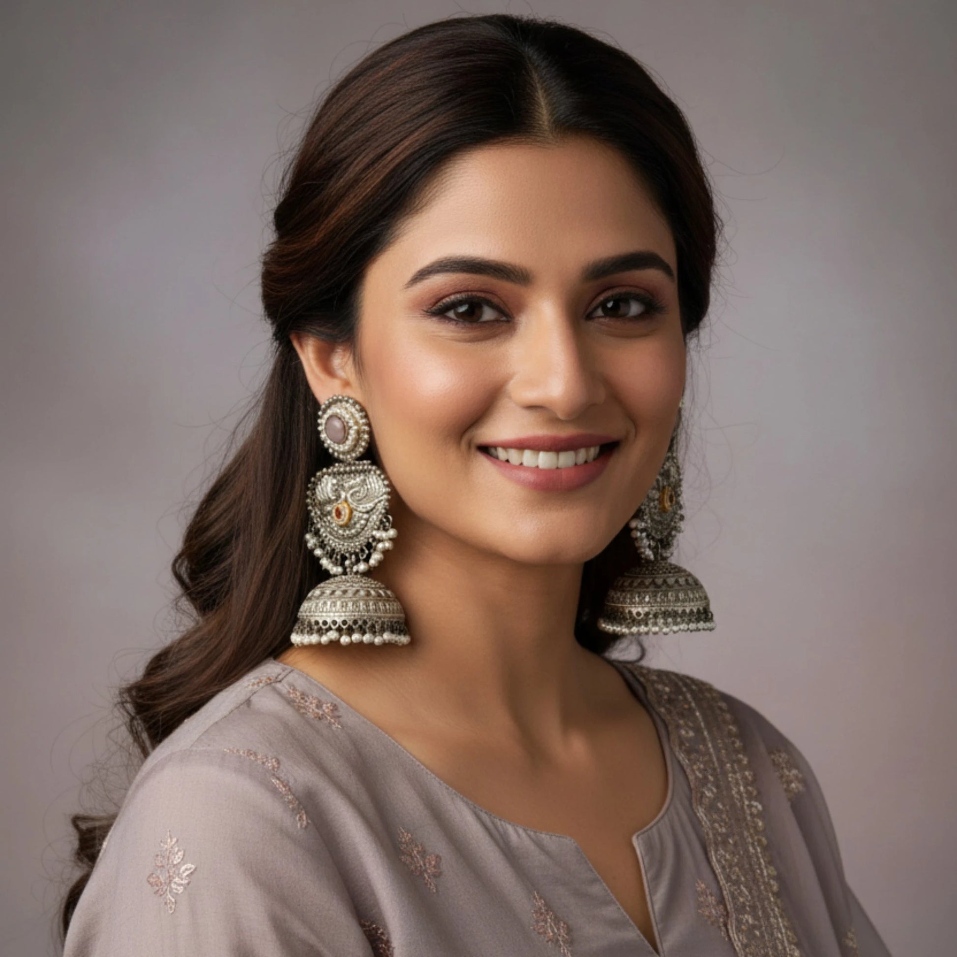 Noor Antique Silver Statement Jhumka-Meeturstyle