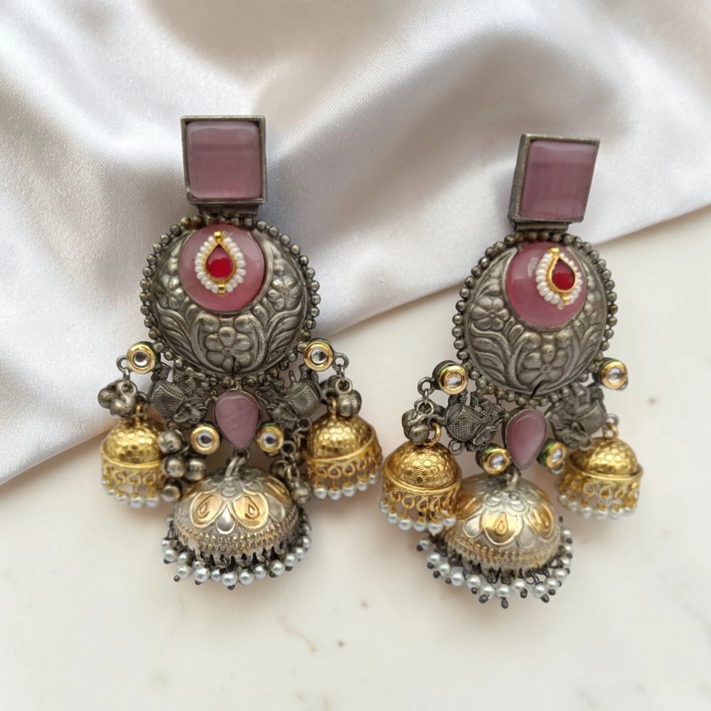 Trishika Pink Ghunghroo Jhumka Earrings | Meeturstyle